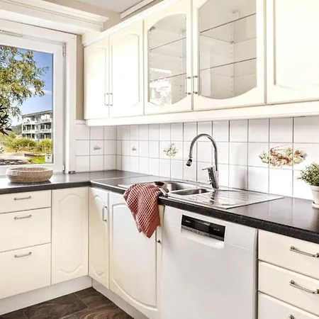 Private In Centre, Shared Appartment, Free Parking Apartment *